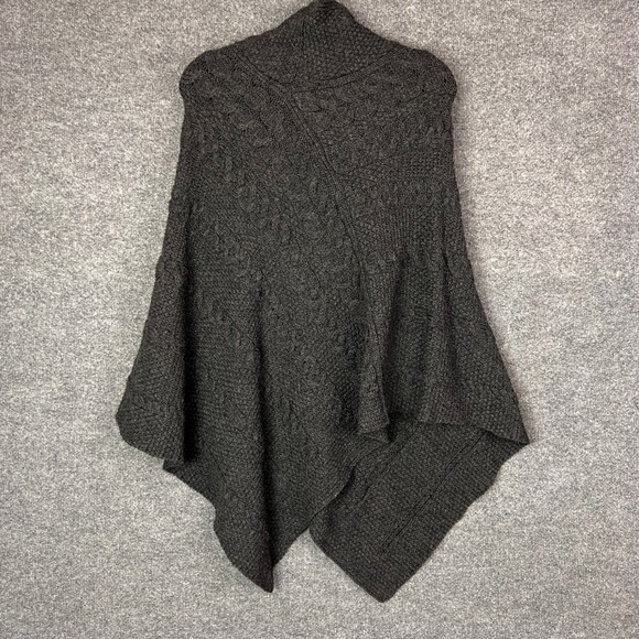 Inis Crafts Womens Charcoal Gray 100% Merino Wool Cable Knit Poncho Cape M/L - Picture 2 of 8